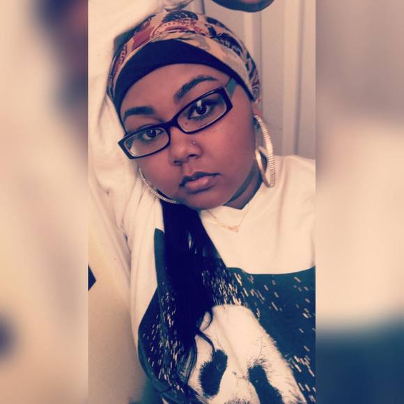 Meet your Posher, Diamond - Picture 1 of 1